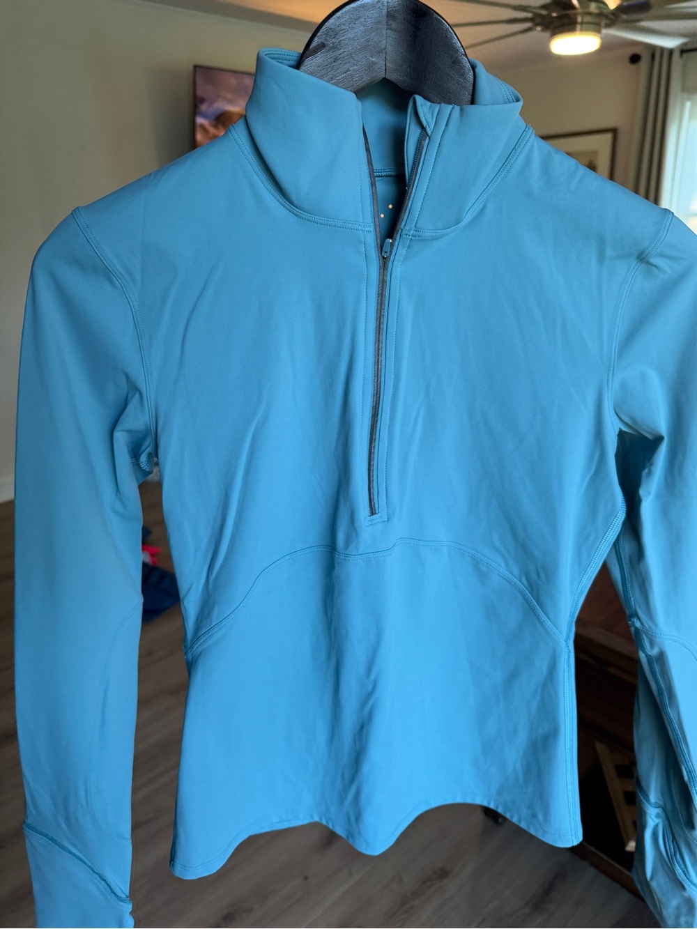 NWOT lululemon New Route 1/2 Zip Sleeve size 4 AQSK Blue